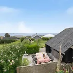 2 Bedroom Gorgeous In Casa de Férias *